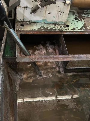 Özel CNC Soğutucu Tank Temizleyicisi Çamur Temizleme için CNC Soğutucu Filtre Sistemi
